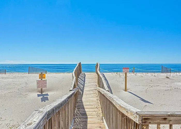 Beachfront With Private Balcony Outdoor Pool Direct Access & Views * Gulf Shores