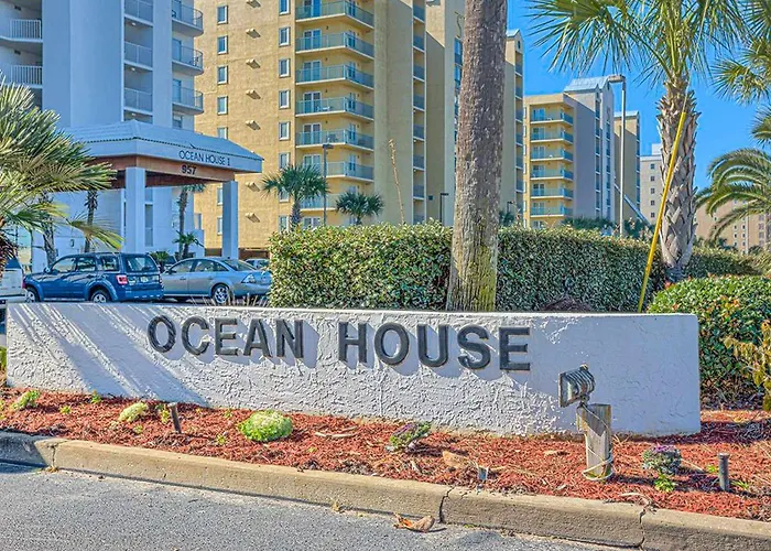 Beachfront With Private Balcony Outdoor Pool Direct Access & Views Holiday home Gulf Shores
